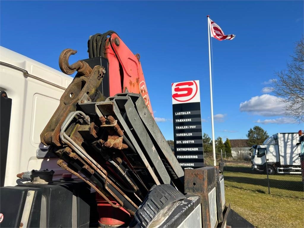 MAN TGL 12-240 4x2 BL - Fassi kran - Kamion za prevoz automobila: slika 4 MAN TGL 12-240 4x2 BL - Fassi kran - Kamion za prevoz automobila: slika 4