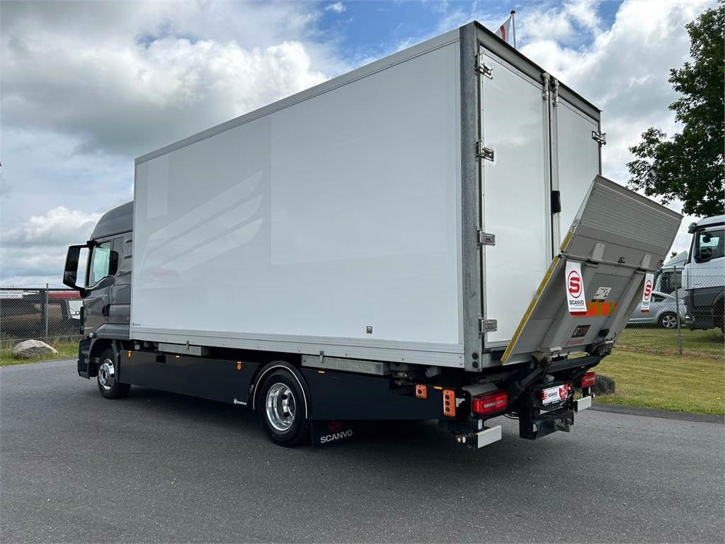 MAN TGL 8-220 4x2 BL incl. 2 stk veksellad - Kamion sa zatvorenim sandukom: slika 5 MAN TGL 8-220 4x2 BL incl. 2 stk veksellad - Kamion sa zatvorenim sandukom: slika 5