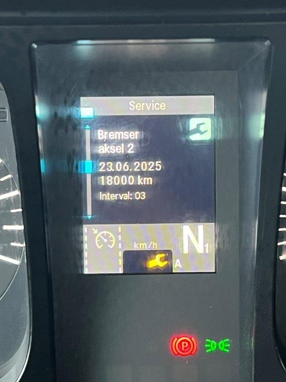 Kamion sa zatvorenim sandukom Mercedes-Benz Antos 1824 LnR: slika 19