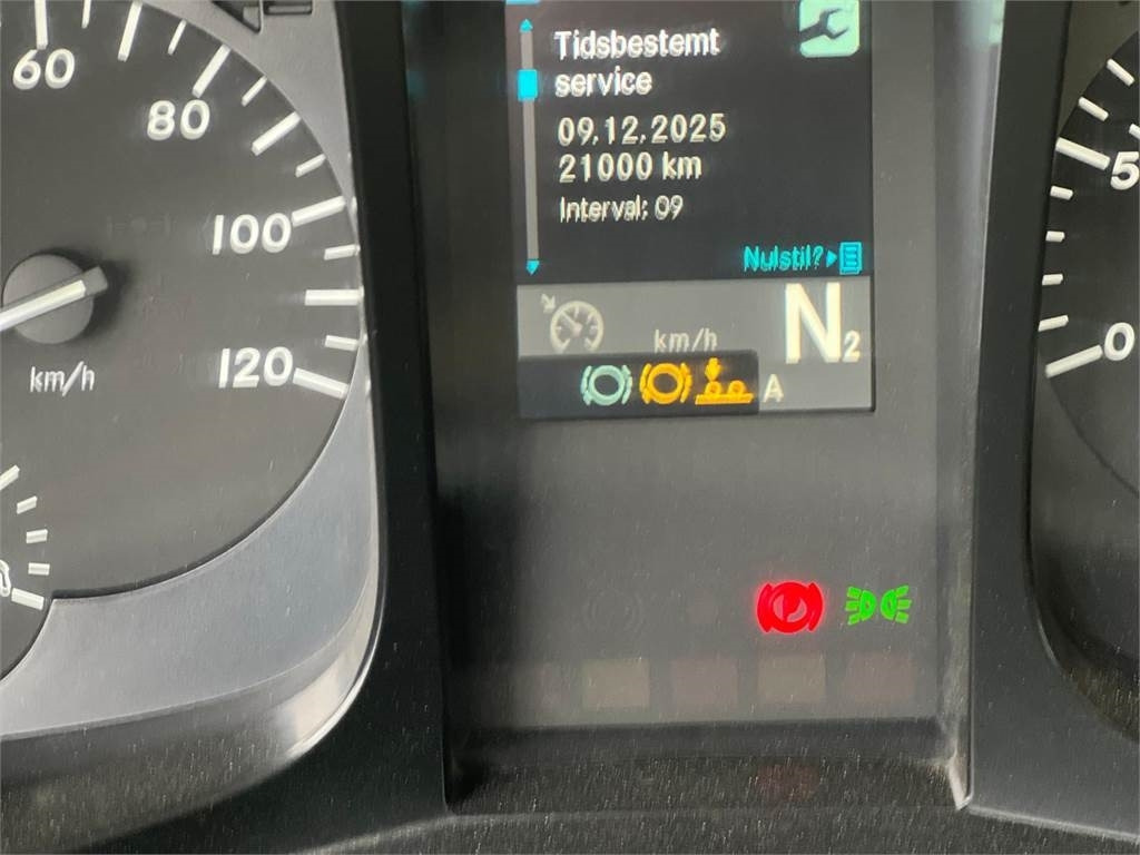 Mercedes-Benz Arocs 3251 - Kamion sa hidrauličnom kukom: slika 5 Mercedes-Benz Arocs 3251 - Kamion sa hidrauličnom kukom: slika 5