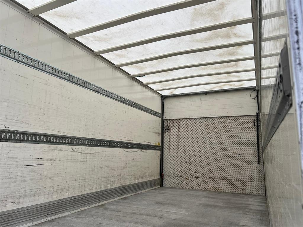 Mercedes-Benz Atego 1224 LnR - Kamion sa zatvorenim sandukom: slika 5 Mercedes-Benz Atego 1224 LnR - Kamion sa zatvorenim sandukom: slika 5