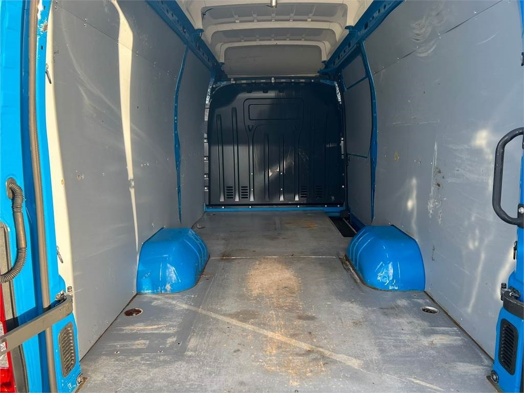 Renault Master 2.3 DCI 165 Rwd Twin L3H3 - Furgon: slika 4 Renault Master 2.3 DCI 165 Rwd Twin L3H3 - Furgon: slika 4