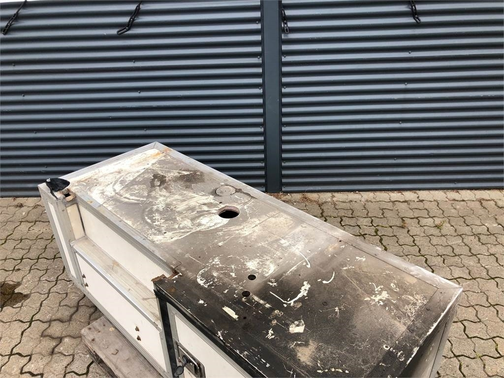 Værktøjskasse L1800 x H610 x D705 mm - Instrument/ Oprema: slika 3 Værktøjskasse L1800 x H610 x D705 mm - Instrument/ Oprema: slika 3