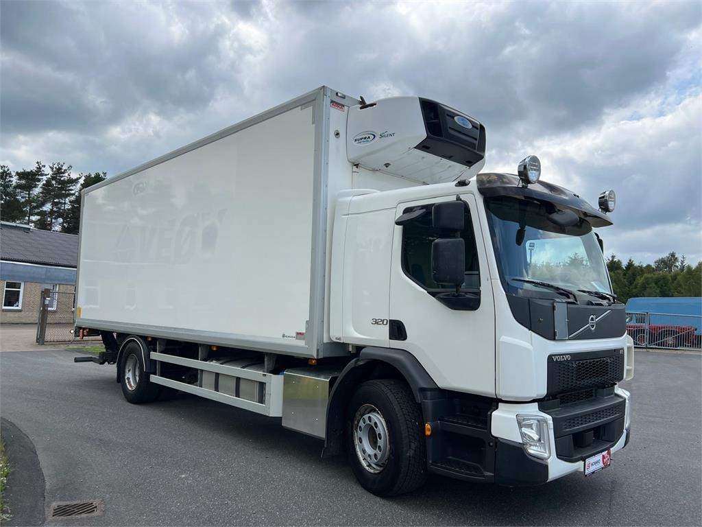 Volvo FE320 18 ton - Hladnjača: slika 2 Volvo FE320 18 ton - Hladnjača: slika 2
