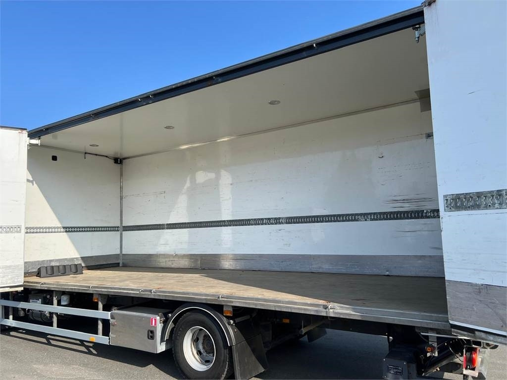 Volvo FL 16 ton 250HK - Kamion sa zatvorenim sandukom: slika 4 Volvo FL 16 ton 250HK - Kamion sa zatvorenim sandukom: slika 4