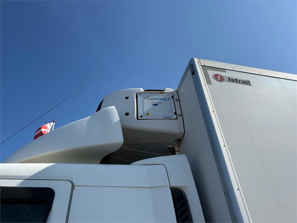 Volvo FL 280 (12 ton) Dobbelt compartment - Hladnjača: slika 3 Volvo FL 280 (12 ton) Dobbelt compartment - Hladnjača: slika 3