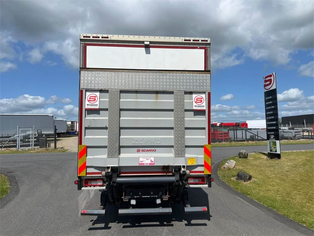 Volvo FM330 - Kamion sa zatvorenim sandukom: slika 3 Volvo FM330 - Kamion sa zatvorenim sandukom: slika 3