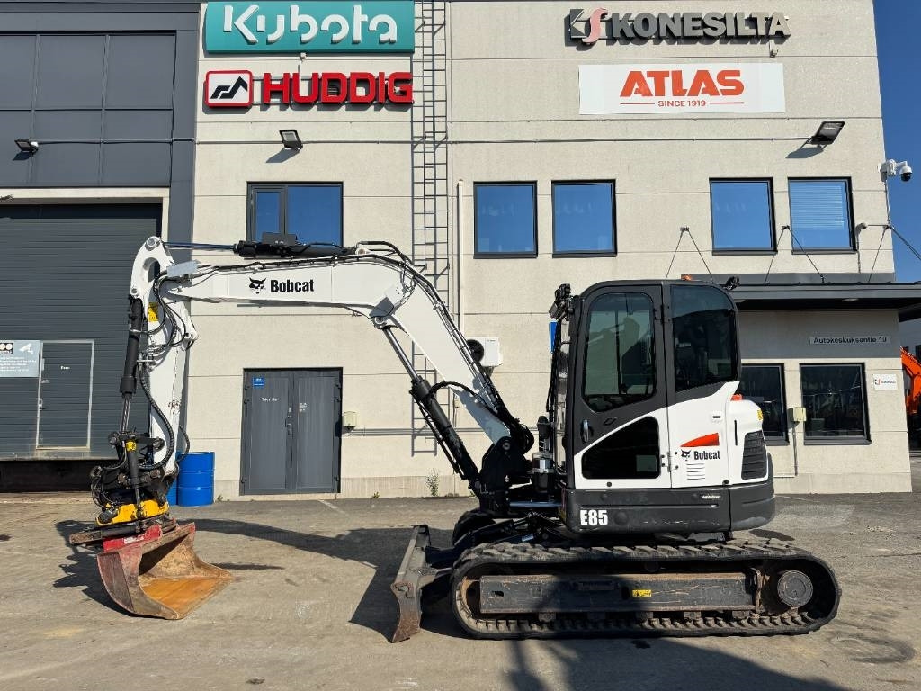 Bobcat E85 PYÖRITTÄJÄLLÄ - Mini bager: slika 1 Bobcat E85 PYÖRITTÄJÄLLÄ - Mini bager: slika 1
