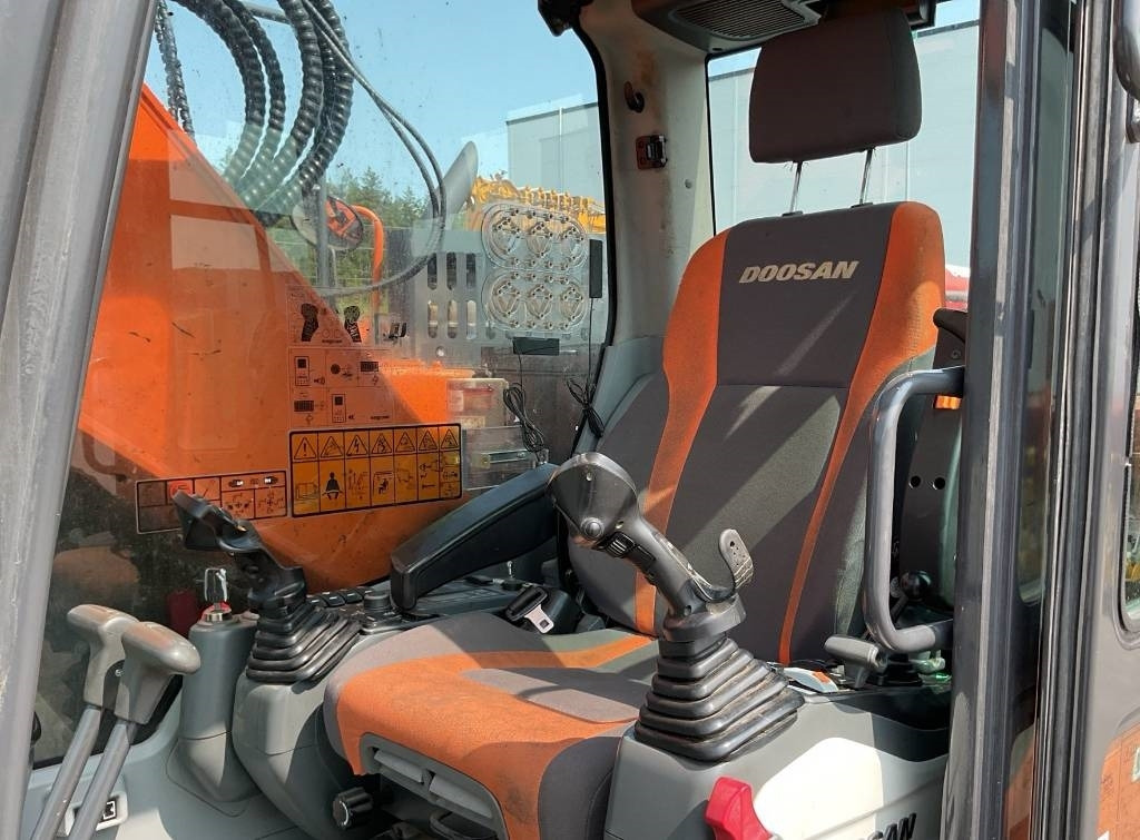 Doosan DX235LCR-5 DOZER - Bager guseničar: slika 4 Doosan DX235LCR-5 DOZER - Bager guseničar: slika 4