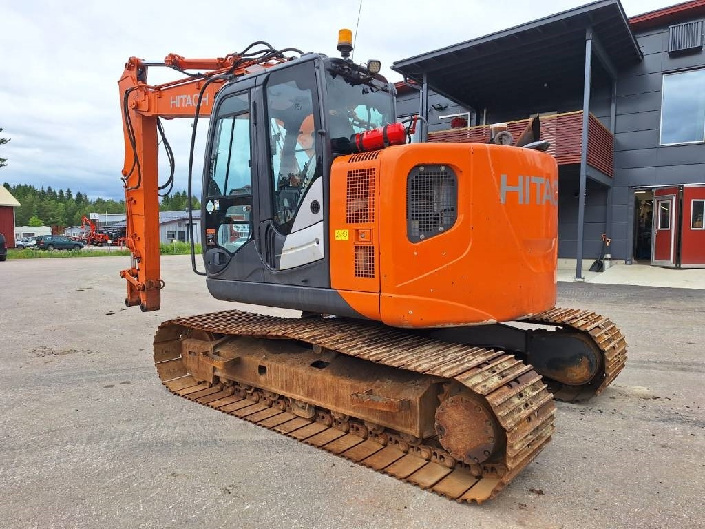 Hitachi MYYTY!!SOLD!! ZX135USB-5 RASVARILLA - Bager guseničar: slika 2 Hitachi MYYTY!!SOLD!! ZX135USB-5 RASVARILLA - Bager guseničar: slika 2