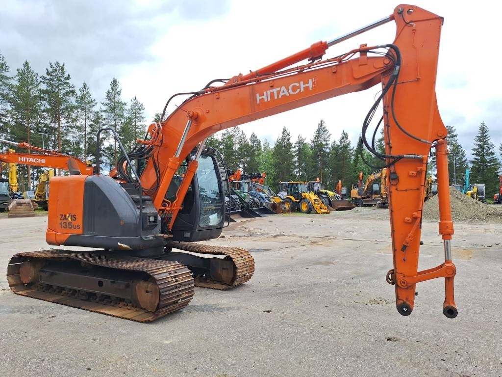 Hitachi MYYTY!!SOLD!! ZX135USB-5 RASVARILLA - Bager guseničar: slika 5 Hitachi MYYTY!!SOLD!! ZX135USB-5 RASVARILLA - Bager guseničar: slika 5
