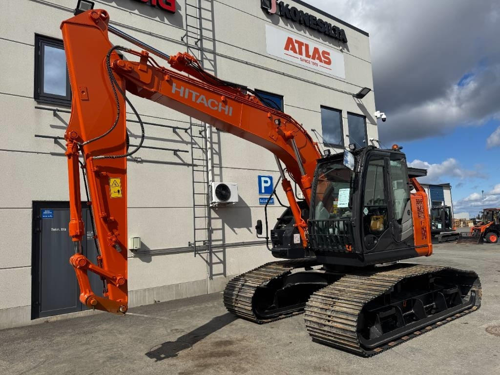 Hitachi MYYTY! SOLD! ZX135USL-6 -SUOALUSTA- - Bager guseničar: slika 2 Hitachi MYYTY! SOLD! ZX135USL-6 -SUOALUSTA- - Bager guseničar: slika 2