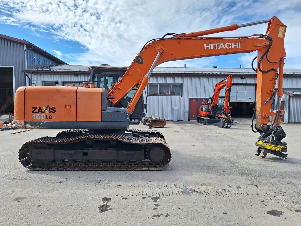 Hitachi MYYTY! SOLD! ZX160LC-3 - Bager guseničar: slika 5 Hitachi MYYTY! SOLD! ZX160LC-3 - Bager guseničar: slika 5