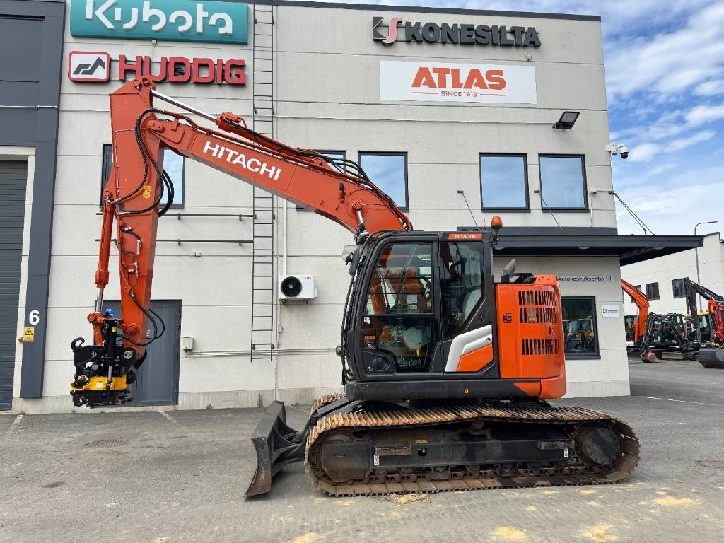 Hitachi ZX 135 USBL-7 - Bager guseničar: slika 1 Hitachi ZX 135 USBL-7 - Bager guseničar: slika 1