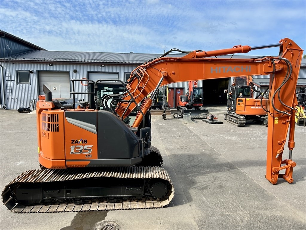 Hitachi ZX135US-7 - Bager guseničar: slika 5 Hitachi ZX135US-7 - Bager guseničar: slika 5