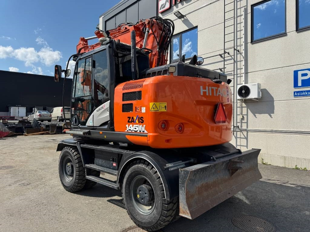 Hitachi ZX145W-6 PYÖRITTÄJÄLLÄ - Bager točkaš: slika 3 Hitachi ZX145W-6 PYÖRITTÄJÄLLÄ - Bager točkaš: slika 3
