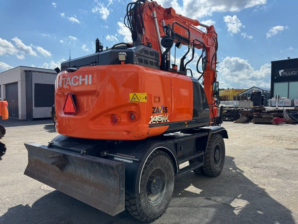 Hitachi ZX145W-6 PYÖRITTÄJÄLLÄ - Bager točkaš: slika 5 Hitachi ZX145W-6 PYÖRITTÄJÄLLÄ - Bager točkaš: slika 5