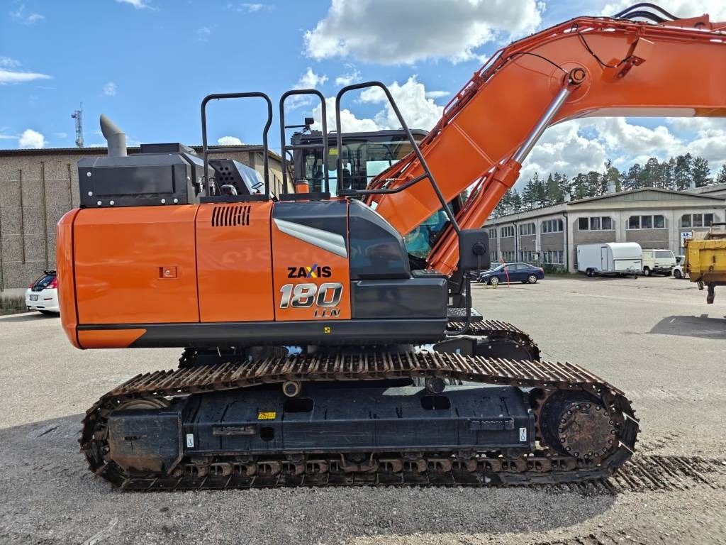 Bager guseničar Hitachi ZX180LCN-7: slika 8