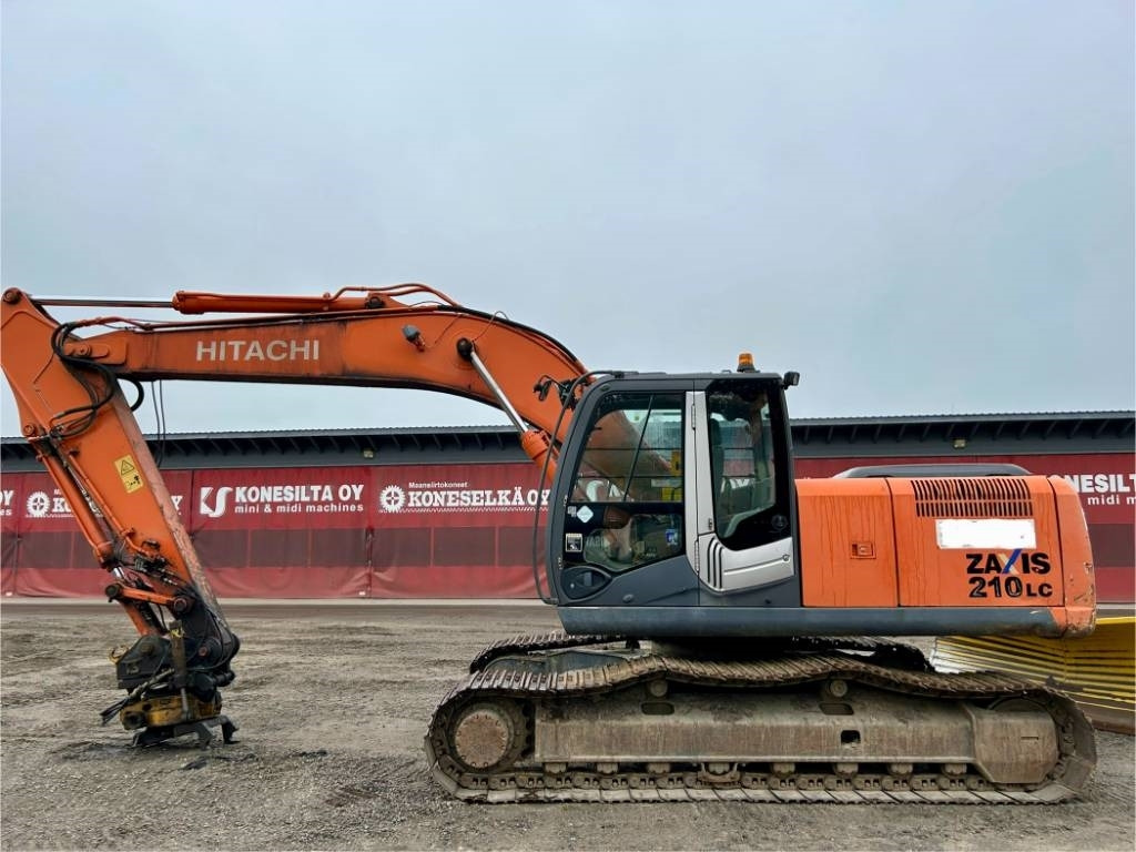 Hitachi ZX210LC-3 - Bager guseničar: slika 1 Hitachi ZX210LC-3 - Bager guseničar: slika 1