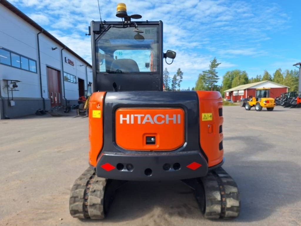 Hitachi ZX65USB-5 - Mini bager: slika 3 Hitachi ZX65USB-5 - Mini bager: slika 3