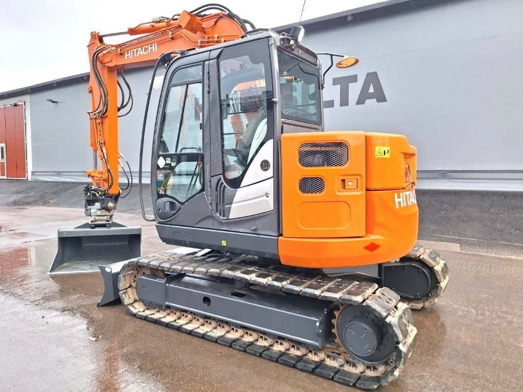 Hitachi ZX85US-5 PYÖRITTÄJÄLLÄ  - Mini bager: slika 2 Hitachi ZX85US-5 PYÖRITTÄJÄLLÄ  - Mini bager: slika 2