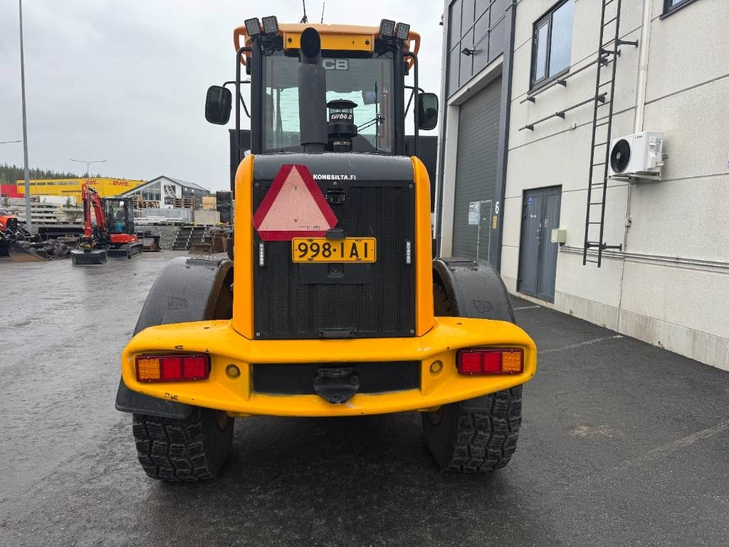JCB 416 HT HYVÄT VARUSTEET - Utovarivač točkaš: slika 5 JCB 416 HT HYVÄT VARUSTEET - Utovarivač točkaš: slika 5