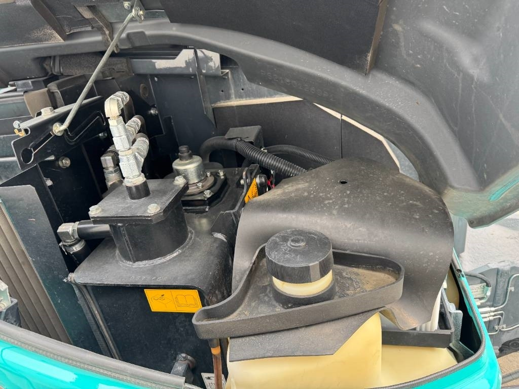 Kobelco SK45SRX-6 Pyörittäjä pihdeillä  Kobelco SK45SRX-6 Pyörittäjä pihdeillä: slika 8