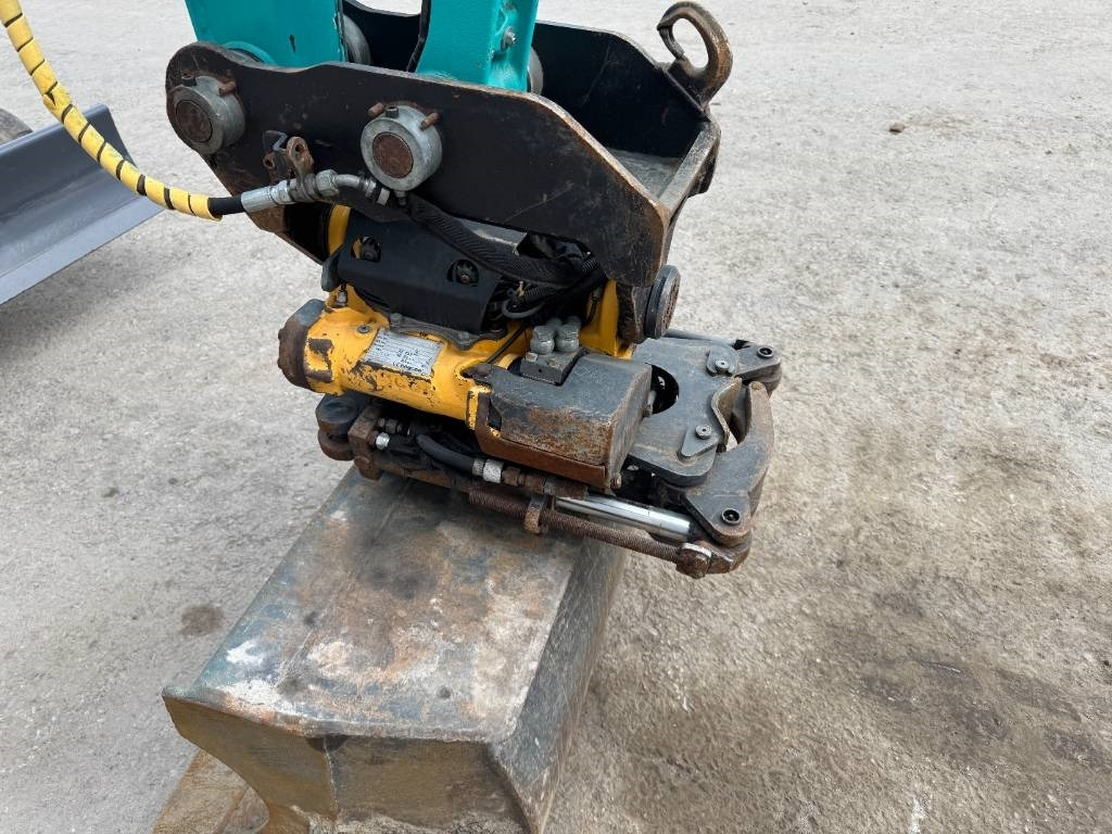 Kobelco SK45SRX-6 Pyörittäjä pihdeillä  Kobelco SK45SRX-6 Pyörittäjä pihdeillä: slika 7