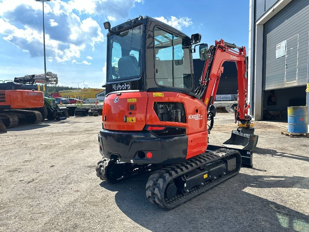Kubota KX037-4 PYÖRITTÄJÄLLÄ - Mini bager: slika 4 Kubota KX037-4 PYÖRITTÄJÄLLÄ - Mini bager: slika 4