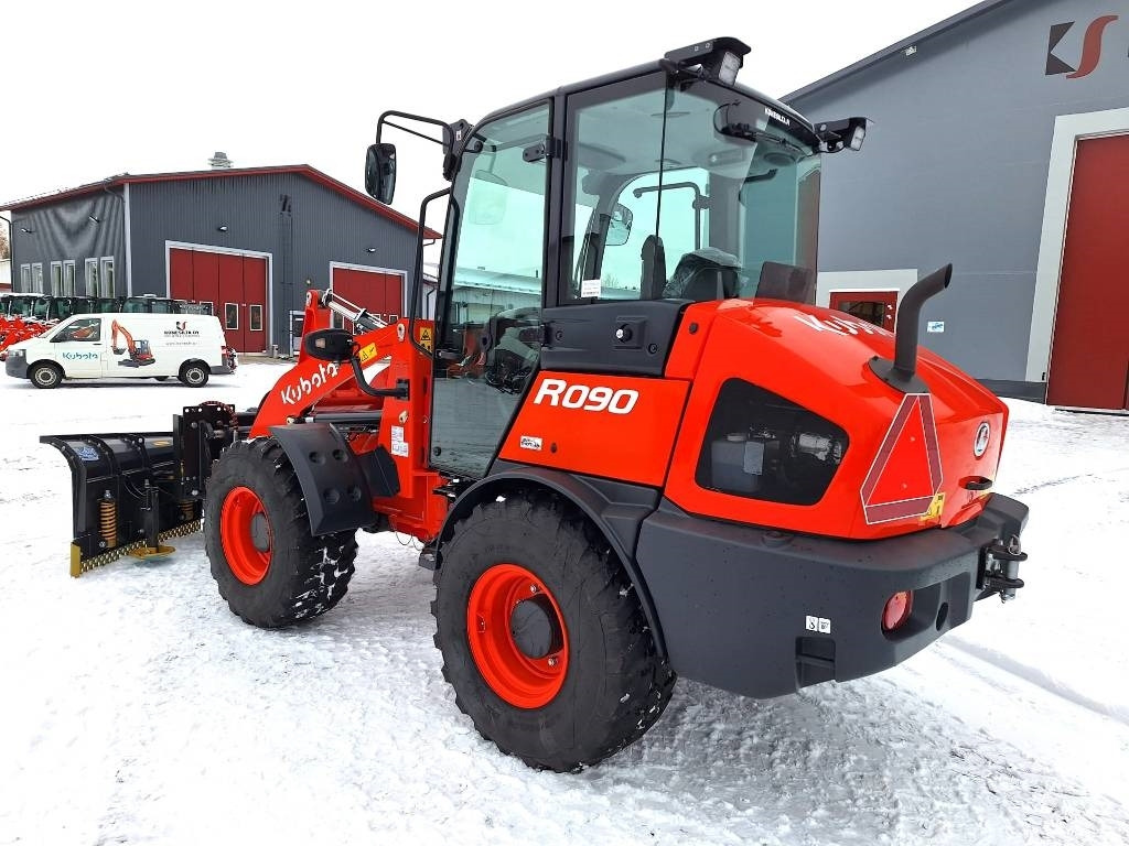 Kubota R090 TALVIPAKETILLA - Utovarivač točkaš: slika 3 Kubota R090 TALVIPAKETILLA - Utovarivač točkaš: slika 3