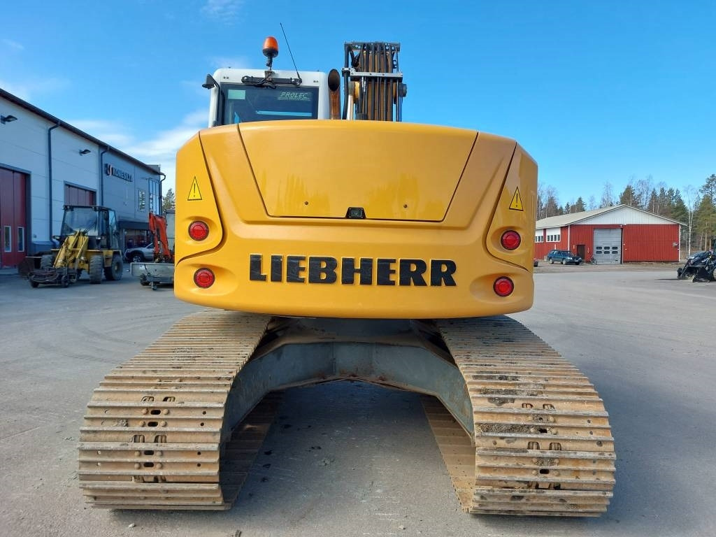 Liebherr MYYTY! SOLD! R914 COMPACT - Bager guseničar: slika 3 Liebherr MYYTY! SOLD! R914 COMPACT - Bager guseničar: slika 3