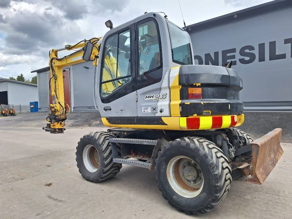 New Holland MYYTY! SOLD! MH2.6 ENGCON PIHDEILLÄ - Bager točkaš: slika 2 New Holland MYYTY! SOLD! MH2.6 ENGCON PIHDEILLÄ - Bager točkaš: slika 2