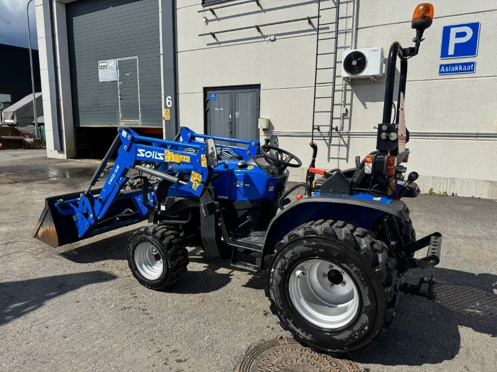 Solis 26 4WD Etukuormaajalla - Traktor: slika 4 Solis 26 4WD Etukuormaajalla - Traktor: slika 4