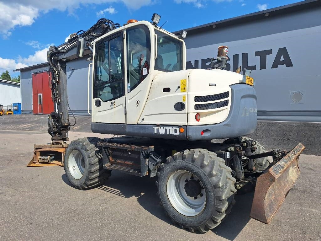 Terex TW110 PYÖRITTÄJÄ, YM. - Bager točkaš: slika 2 Terex TW110 PYÖRITTÄJÄ, YM. - Bager točkaš: slika 2