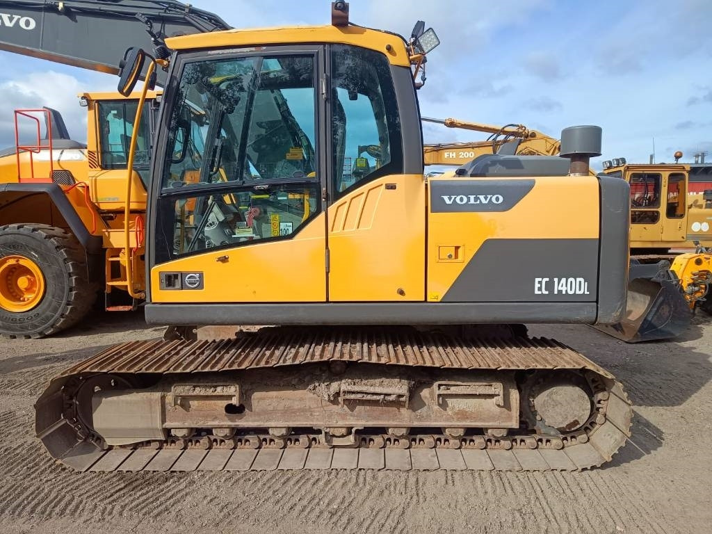 Volvo EC140DL PYÖRITTÄJÄLLÄ  - Bager guseničar: slika 2 Volvo EC140DL PYÖRITTÄJÄLLÄ  - Bager guseničar: slika 2