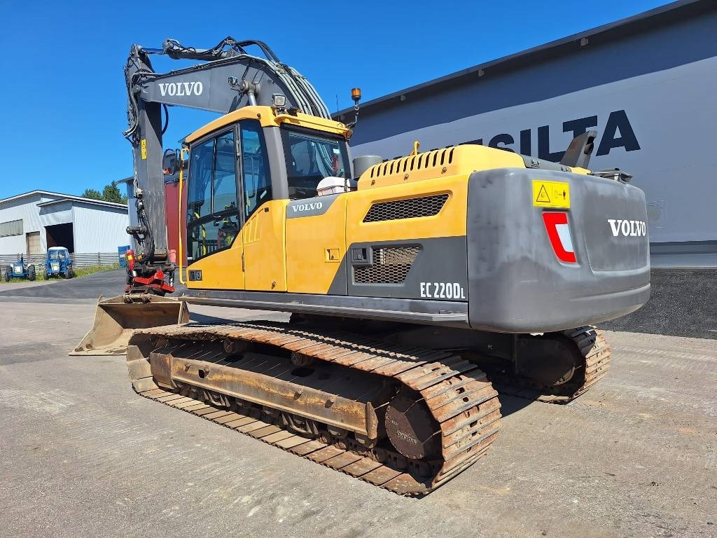 Volvo EC220DL PYÖRITTÄJÄLLÄ - Bager guseničar: slika 2 Volvo EC220DL PYÖRITTÄJÄLLÄ - Bager guseničar: slika 2