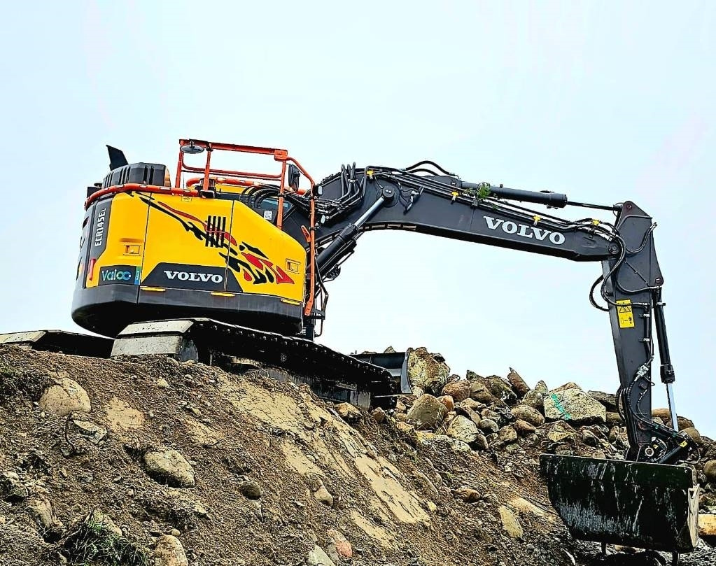 Volvo ECR145EL HUIPPUHIENO, TULOSSA KMÄKI  - Bager guseničar: slika 3 Volvo ECR145EL HUIPPUHIENO, TULOSSA KMÄKI  - Bager guseničar: slika 3