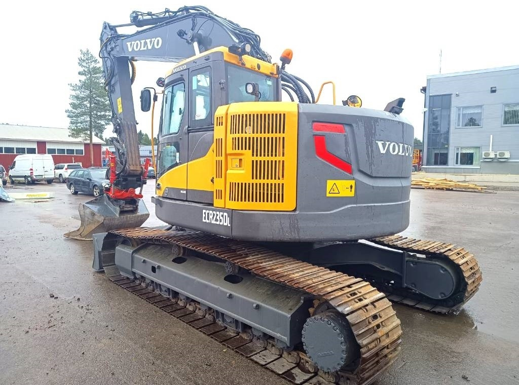 Volvo ECR235DL PYÖRITTÄJÄLLÄ - Bager guseničar: slika 3 Volvo ECR235DL PYÖRITTÄJÄLLÄ - Bager guseničar: slika 3