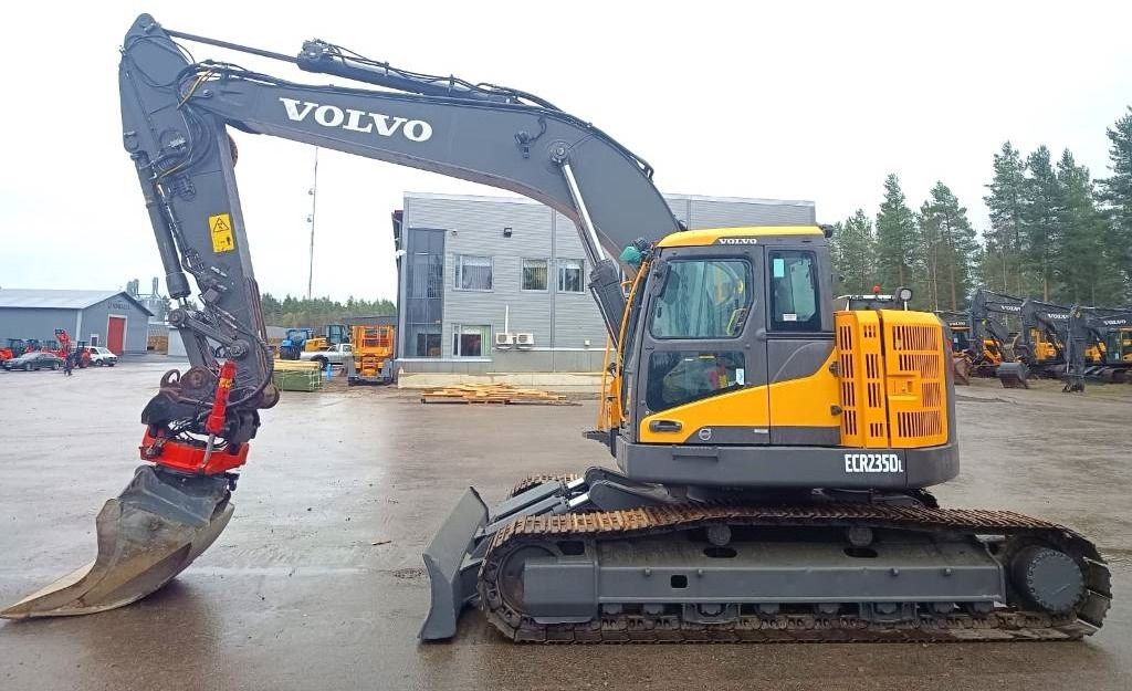 Volvo ECR235DL PYÖRITTÄJÄLLÄ  - Bager guseničar: slika 1 Volvo ECR235DL PYÖRITTÄJÄLLÄ  - Bager guseničar: slika 1