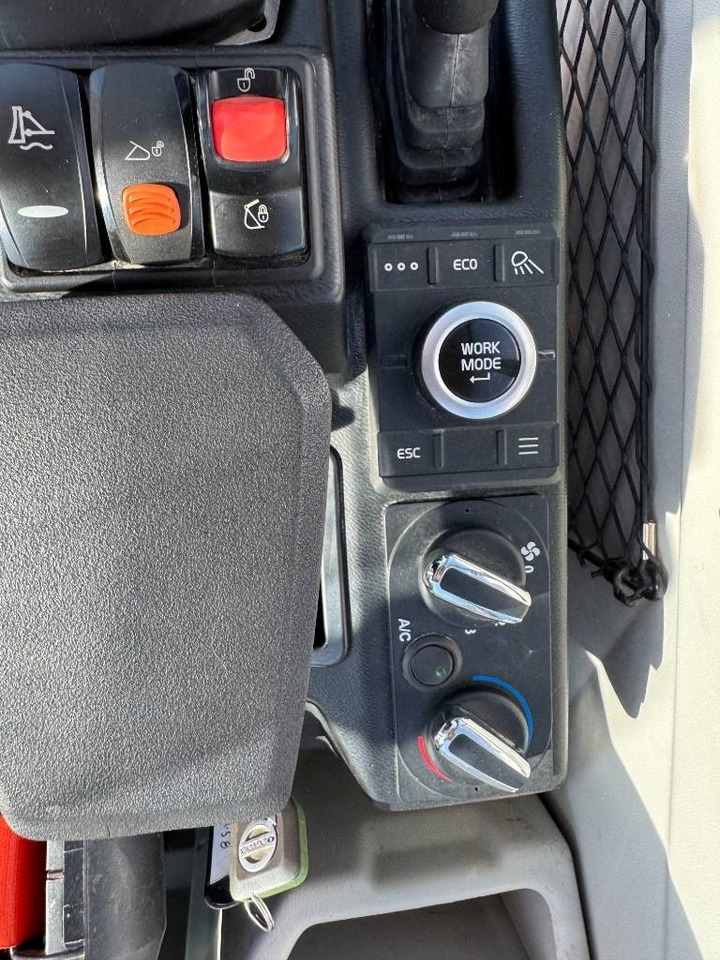 Volvo ECR58F PYÖRITTÄJÄLLÄ Volvo ECR58F PYÖRITTÄJÄLLÄ: slika 18 Volvo ECR58F PYÖRITTÄJÄLLÄ Volvo ECR58F PYÖRITTÄJÄLLÄ: slika 18