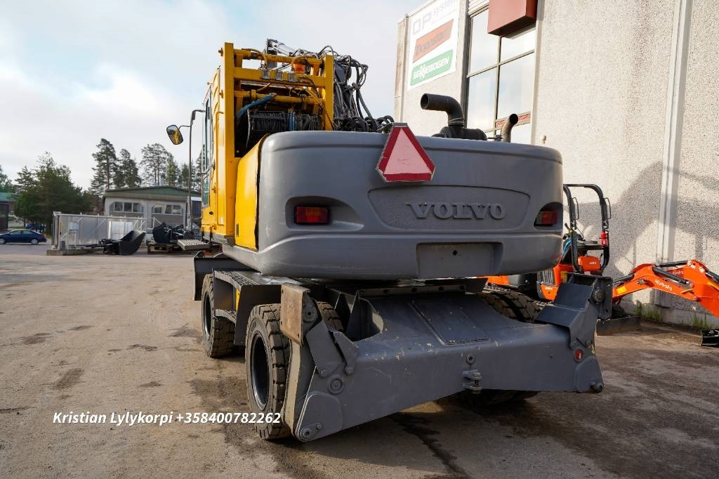 Volvo EW160B NOUSUHYTTI MATERIAALIKONE - Bager za obradu otpada/ Industrije: slika 3 Volvo EW160B NOUSUHYTTI MATERIAALIKONE - Bager za obradu otpada/ Industrije: slika 3