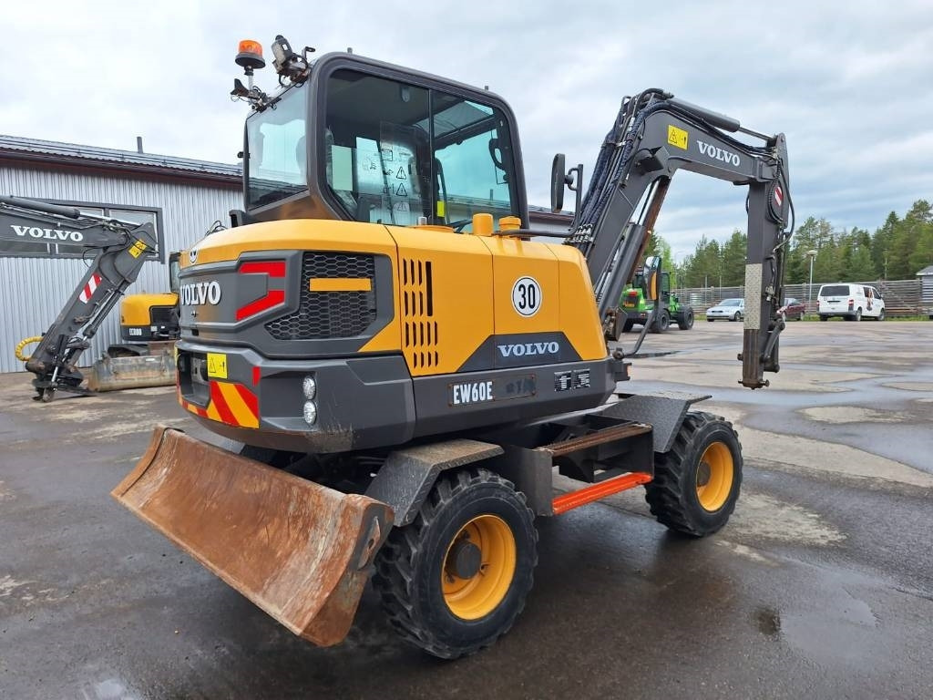 Volvo EW60E VÄHÄN AJETTU - Bager točkaš: slika 4 Volvo EW60E VÄHÄN AJETTU - Bager točkaš: slika 4