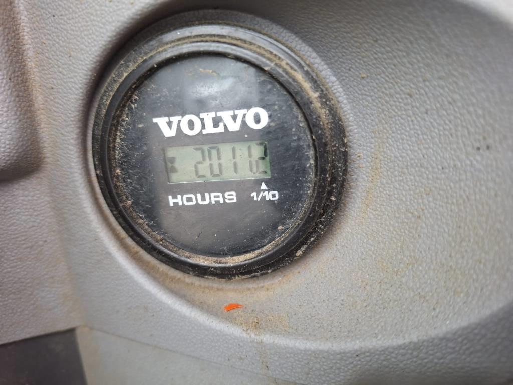 Bager točkaš Volvo EW60E VÄHÄN AJETTU: slika 8
