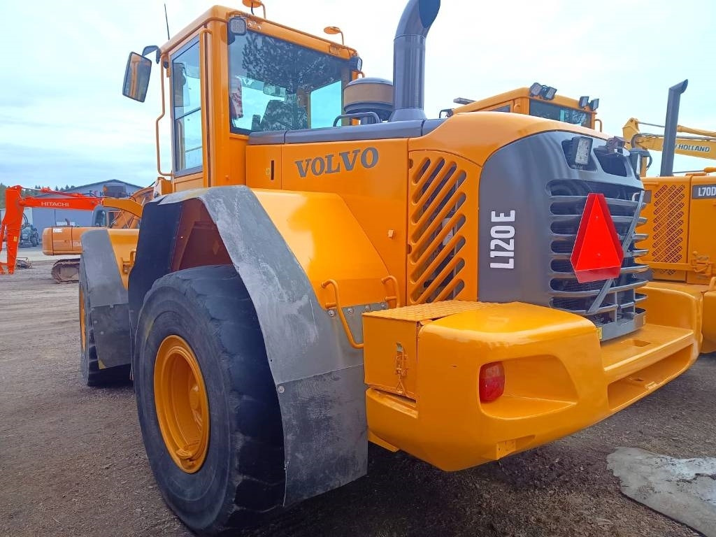 Volvo L120E RASVARILLA - Utovarivač točkaš: slika 2 Volvo L120E RASVARILLA - Utovarivač točkaš: slika 2
