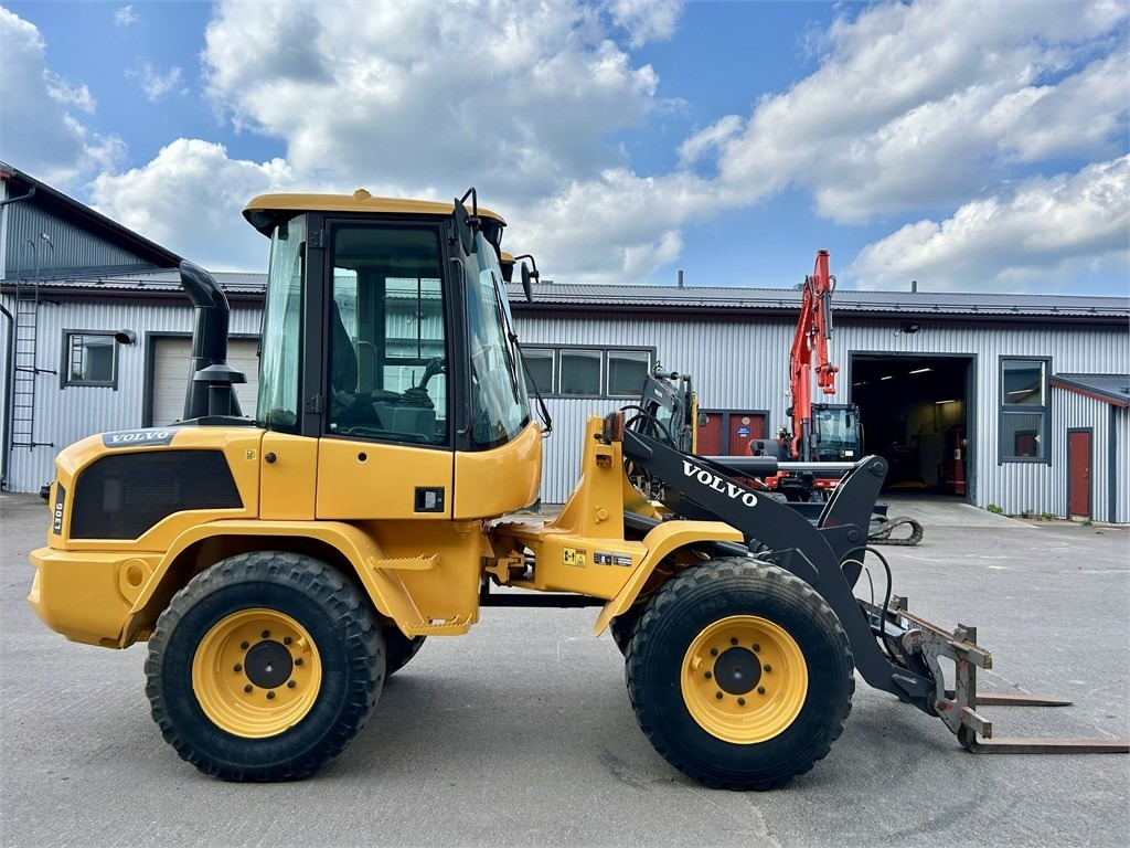 Volvo L30G TRUKKIPIIKEILLÄ - Utovarivač točkaš: slika 4 Volvo L30G TRUKKIPIIKEILLÄ - Utovarivač točkaš: slika 4