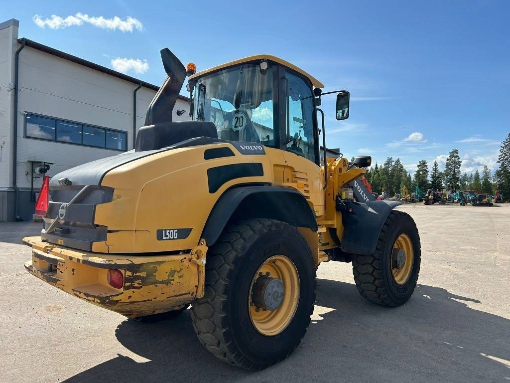 Volvo MYYTY! SOLD! L50G RASVARI, YM. - Utovarivač točkaš: slika 4 Volvo MYYTY! SOLD! L50G RASVARI, YM. - Utovarivač točkaš: slika 4