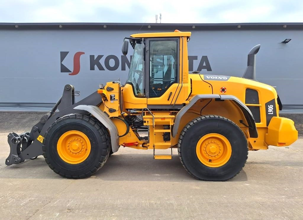 Volvo MYYTY! SOLD! L90G RASVARI, YM. - Utovarivač točkaš: slika 1 Volvo MYYTY! SOLD! L90G RASVARI, YM. - Utovarivač točkaš: slika 1