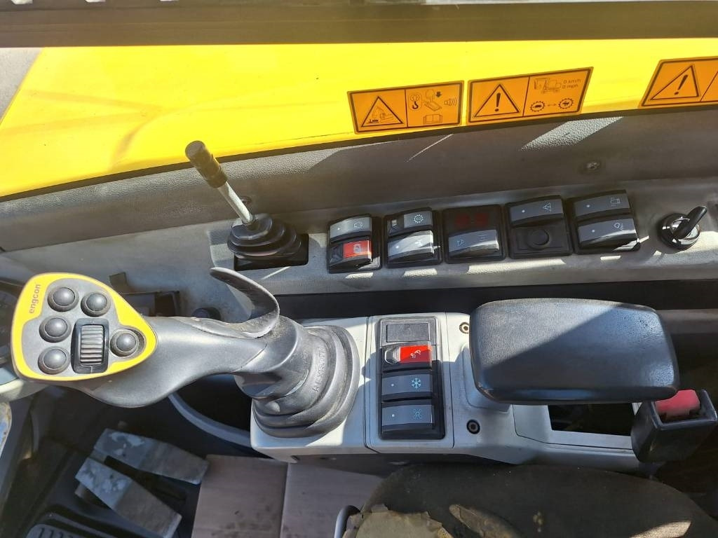 Bager točkaš Wacker Neuson 6503 ENGCON, RASVARI: slika 12