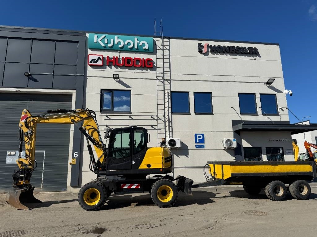 Yanmar B 110 W Hyvät varusteet / Siisti / Vähän ajettu - Bager točkaš: slika 1 Yanmar B 110 W Hyvät varusteet / Siisti / Vähän ajettu - Bager točkaš: slika 1