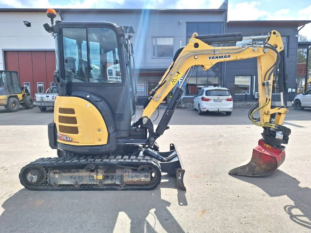 Yanmar ViO33-U PYÖRITTÄJÄLLÄ - Mini bager: slika 4 Yanmar ViO33-U PYÖRITTÄJÄLLÄ - Mini bager: slika 4